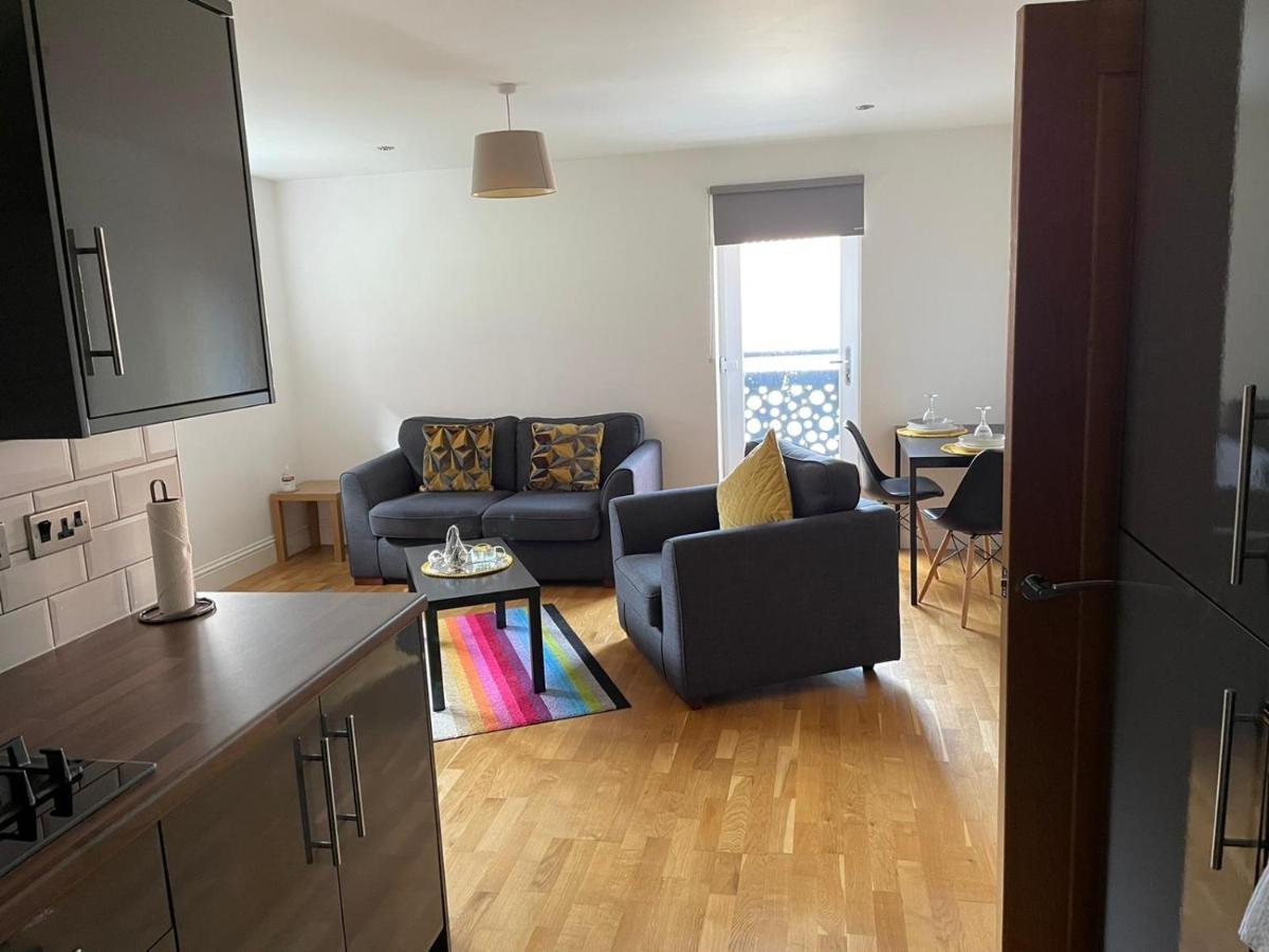 Central Hull Spacious Apartment H3 Kingston upon Hull Esterno foto