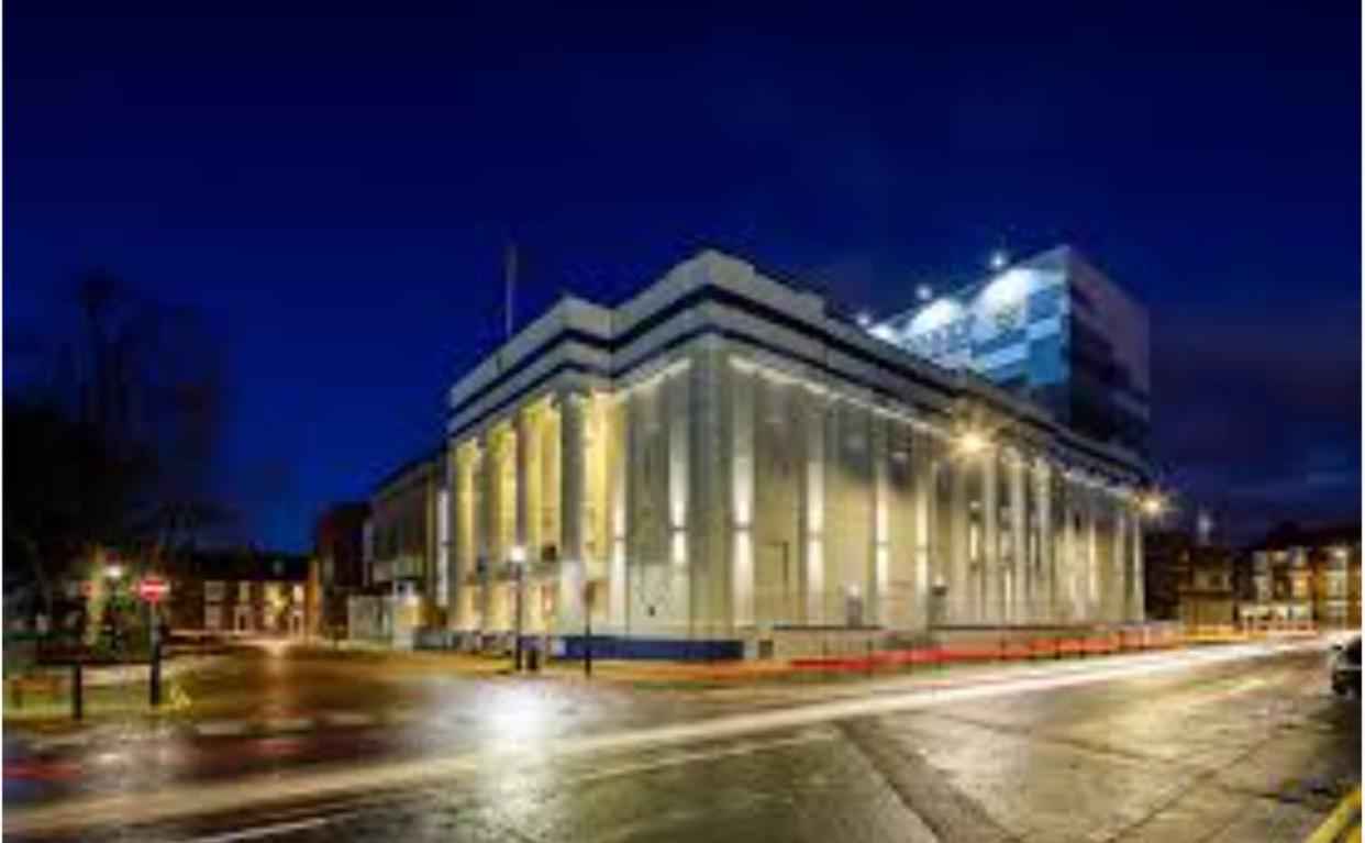 Central Hull Spacious Apartment H3 Kingston upon Hull Esterno foto