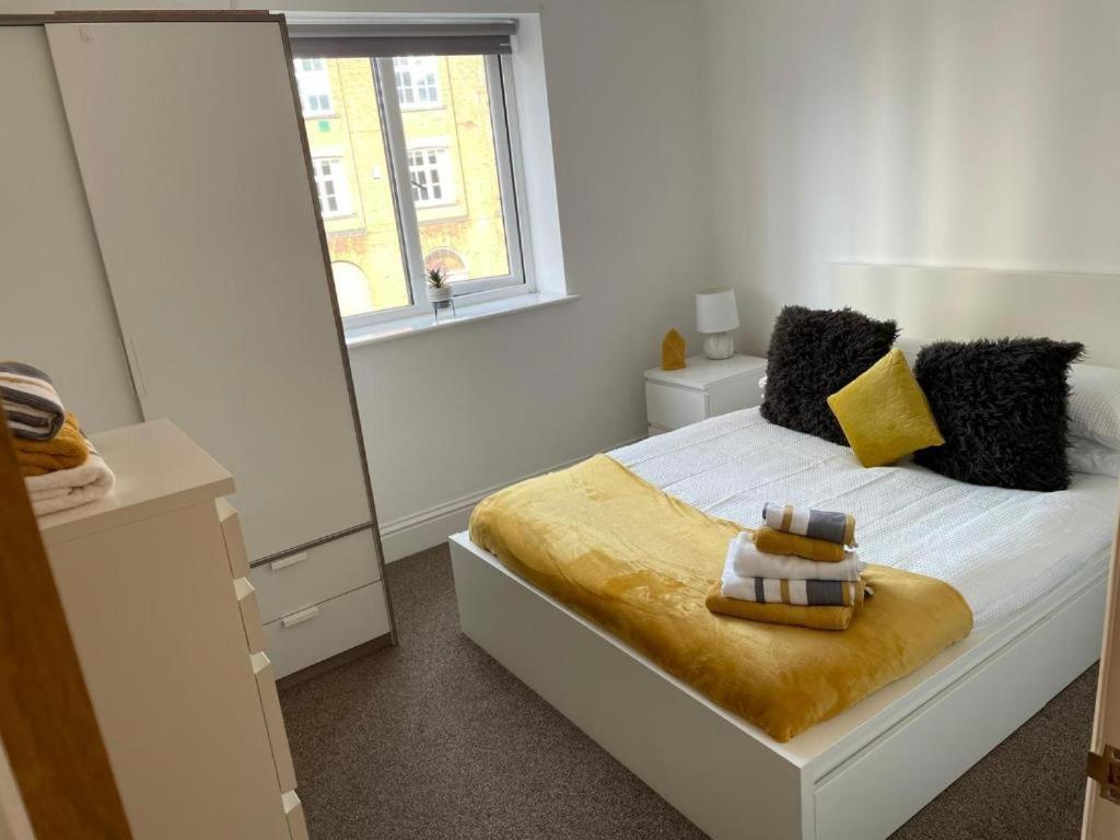 Central Hull Spacious Apartment H3 Kingston upon Hull Esterno foto